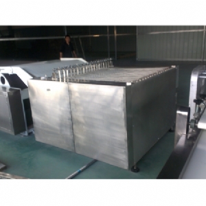 方片(或馍丁)摆片机